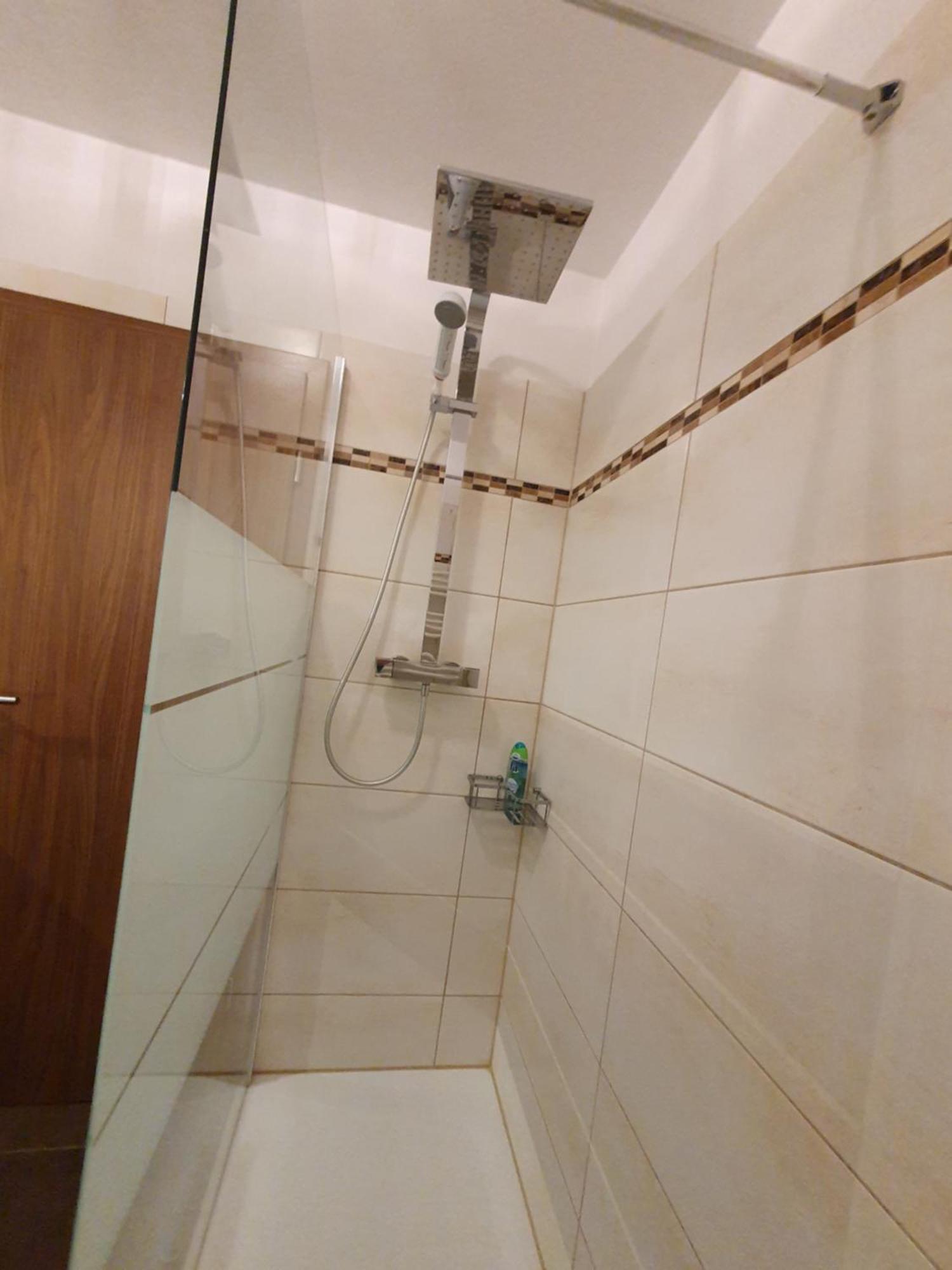 Appartment Haus Muenchen บัด กรีสบาค ภายนอก รูปภาพ